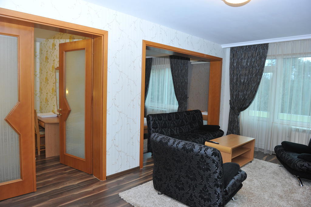 Eros Motel Sandanski Habitación foto