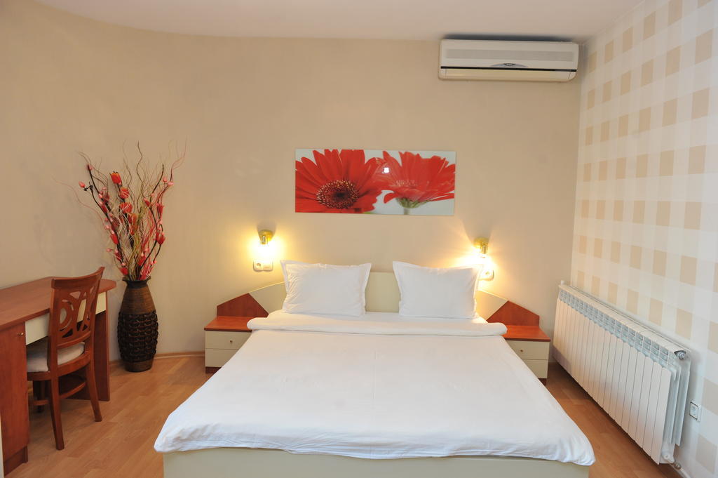 Eros Motel Sandanski Habitación foto